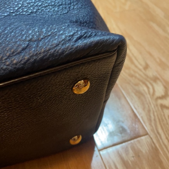 Michael Michael Kors Hamilton Weekender Purse - Picture 4 of 12